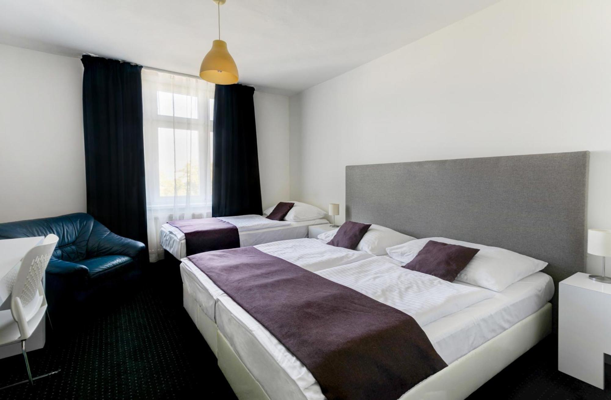 My Hotel Apollon Prague Extérieur photo